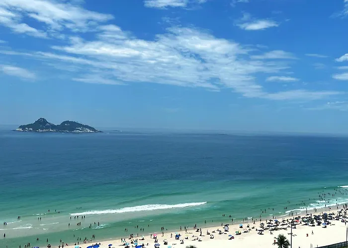 Luxuoso Apartamento Vista Mar Barra